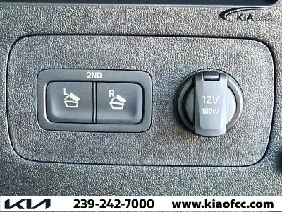 2026 Kia Sorento — photo 12 view