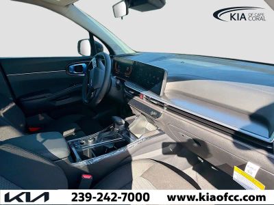 2026 Kia Sorento — photo 13 view