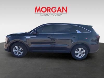 2026 Kia Sorento — side profile view