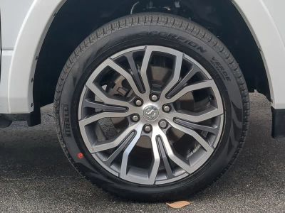 2026 Ram 1500 — photo 11 view