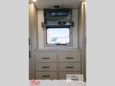 2026 Solitude 380FL - Photo 24