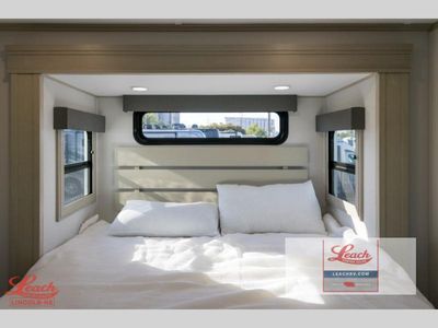 2026 Solitude 380FL - Photo 23