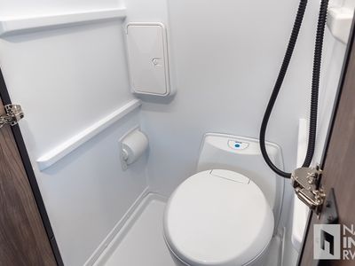2026 Tiffin Motorhomes Van - Photo 15