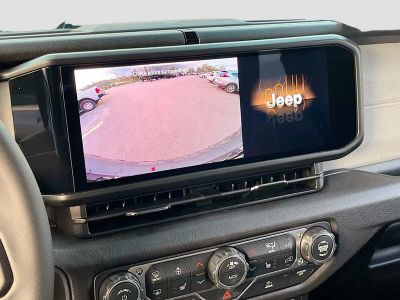 2026 Jeep Wrangler — photo 13 view