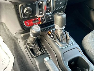 2026 Jeep Wrangler — photo 16 view