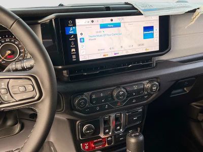 2026 Jeep Wrangler — photo 14 view