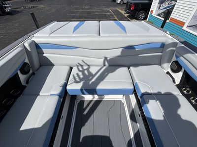 2025 Axis Wake Research A225 - Photo 22