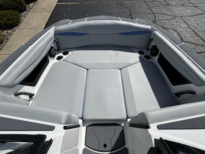 2025 Axis Wake Research A225 - Photo 15