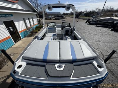 2025 Axis Wake Research A225 - Photo 8