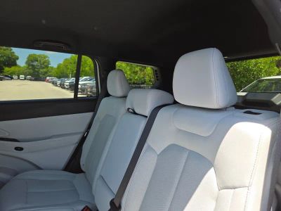 2026 Jeep Cherokee — photo 7 view