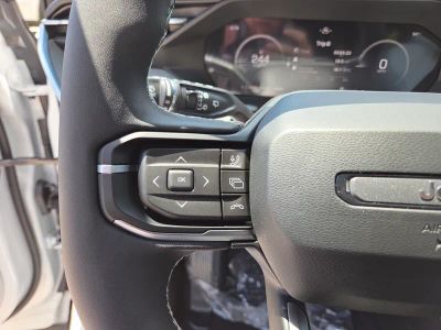 2026 Jeep Cherokee — photo 17 view
