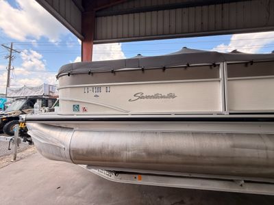 2018 Sweetwater Premium Edition 255 MT - Photo 7