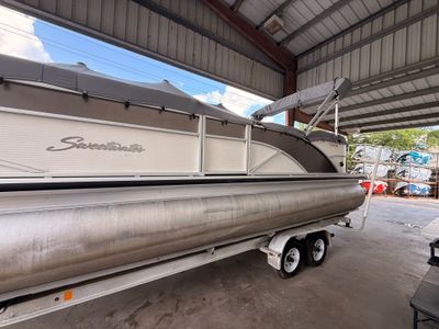 2018 Sweetwater Premium Edition 255 MT - Photo 6