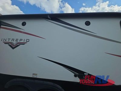 2020 Riverside RV Intrepid - Photo 18