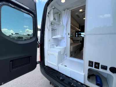 2027 Thor Motor Coach TRANQUILITY — photo 17 view