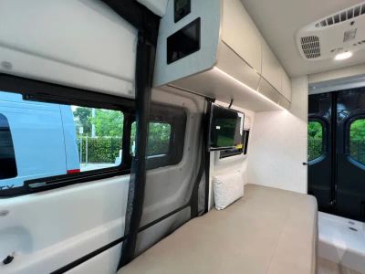 2027 Thor Motor Coach TRANQUILITY — photo 14 view