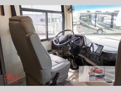 2025 Outlaw 38KB — photo 13 view