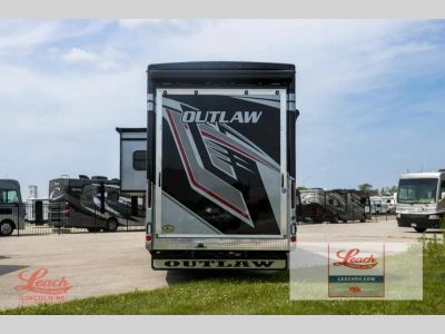2025 Outlaw 38KB — photo 8 view