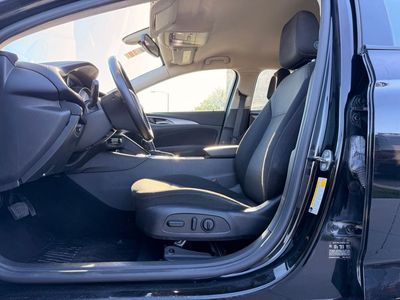 2018 Buick Regal - Photo 2