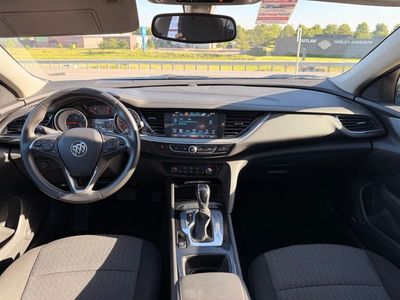 2018 Buick Regal - Photo 3