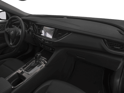 2018 Buick Regal - Photo 15