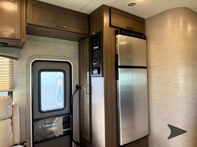 2021 Thor Motor Coach Chateau - Photo 17