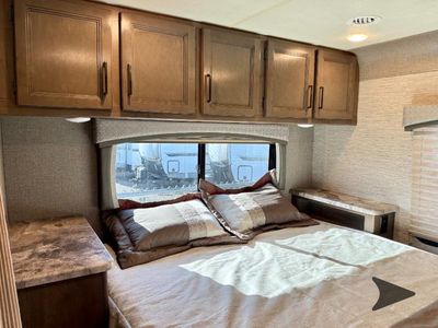 2021 Thor Motor Coach Chateau - Photo 52