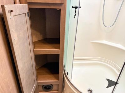 2021 Thor Motor Coach Chateau - Photo 45