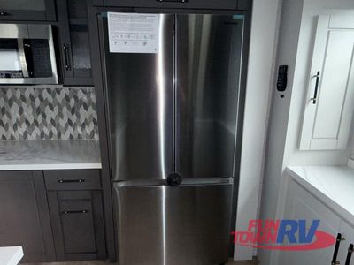 2025 Redwood RV Redwood - Photo 21