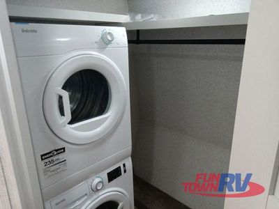 2025 Redwood RV Redwood - Photo 51