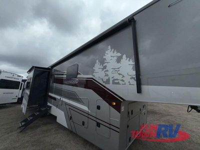 2025 Redwood RV Redwood - Photo 10