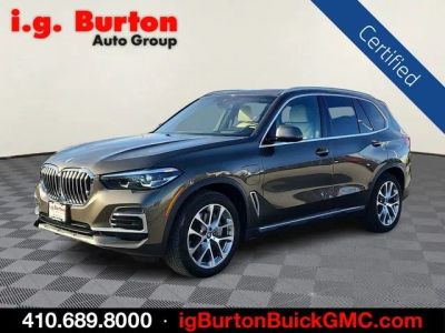 2022 BMW X5 — rear three-quarter view