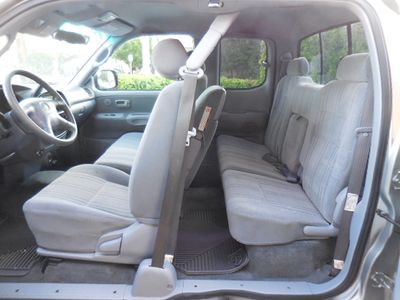 2002 Toyota Tundra - Photo 12
