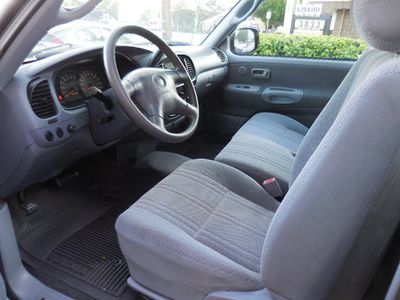 2002 Toyota Tundra - Photo 11