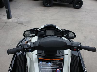 2026 Yamaha VX1900C-CB - Photo 14