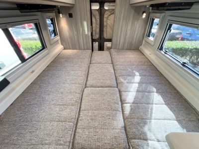 2026 Winnebago TRAVATO - Photo 20