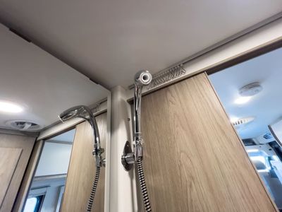 2026 Winnebago TRAVATO - Photo 17