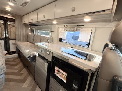 2026 Winnebago TRAVATO - Photo 6