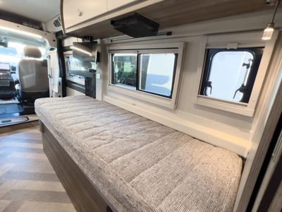 2026 Winnebago TRAVATO - Photo 13
