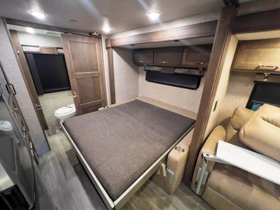 2024 Tiffin WAYFARER - Photo 10