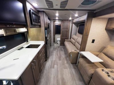 2024 Tiffin WAYFARER - Photo 6