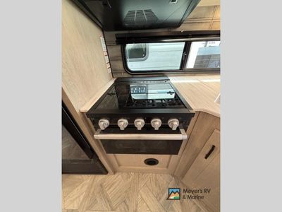 2024 Forest River RV Salem - Photo 18