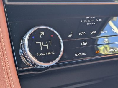 2026 Jaguar F-PACE — photo 26 view