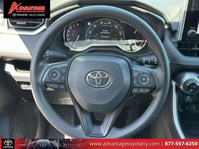 2024 Toyota RAV4 - Photo 18