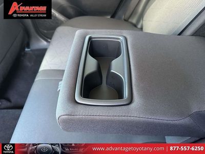 2024 Toyota RAV4 - Photo 15