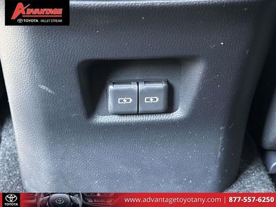 2024 Toyota RAV4 - Photo 16