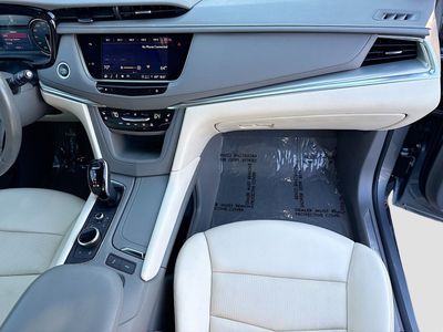 2022 Cadillac XT5 - Photo 17