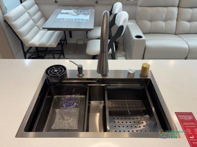 2026 Grand Design Solitude - Photo 18