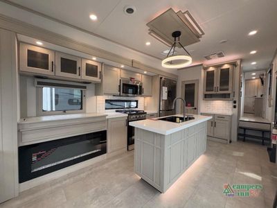2026 Grand Design Solitude - Photo 15