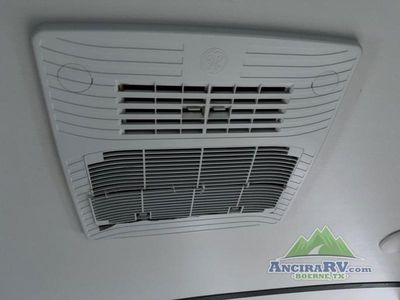 2022 Keystone RV Premier Ultra Lite - Photo 15